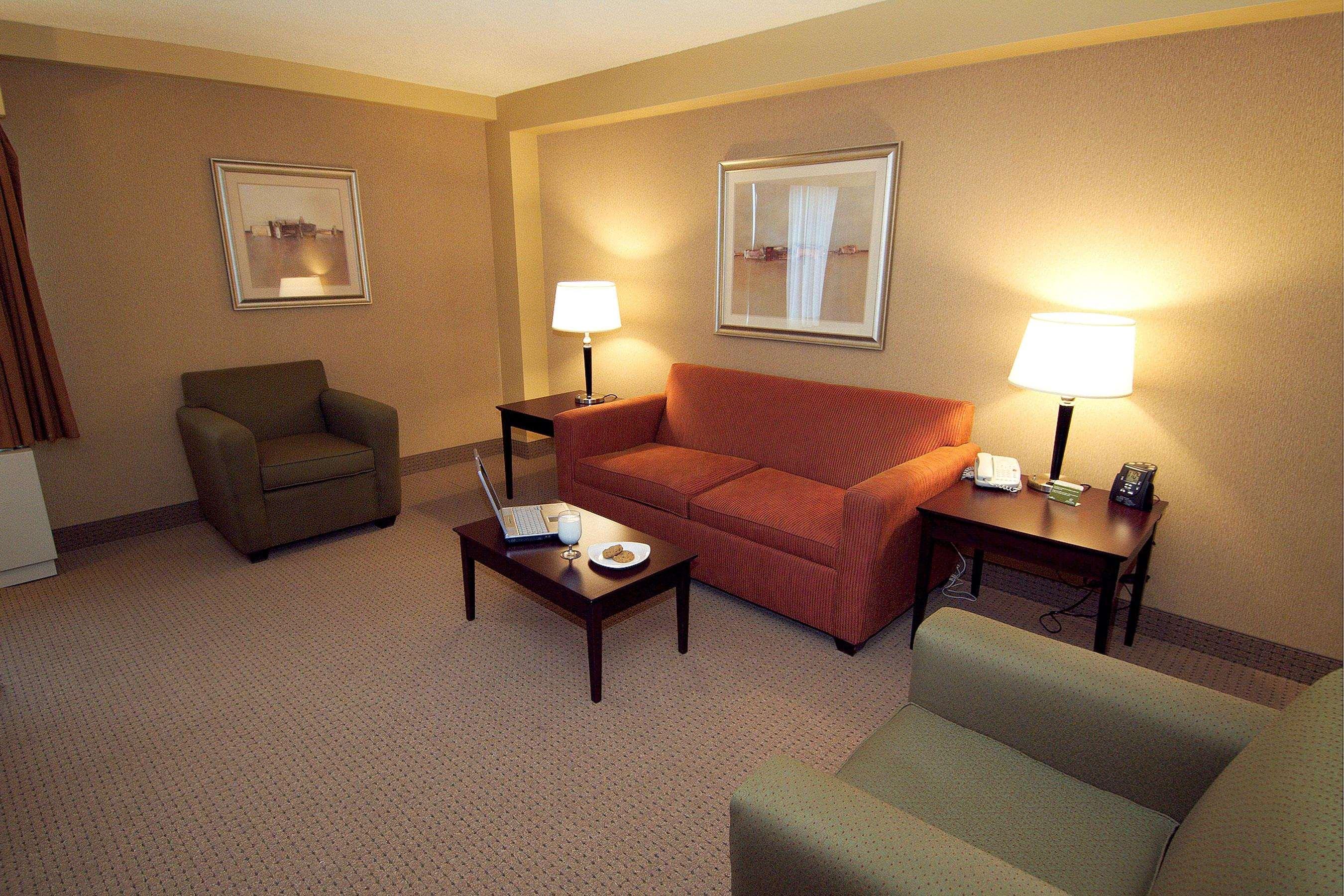 Hotel Doubletree By Hilton Pittsburgh Airport Moon Township Esterno foto