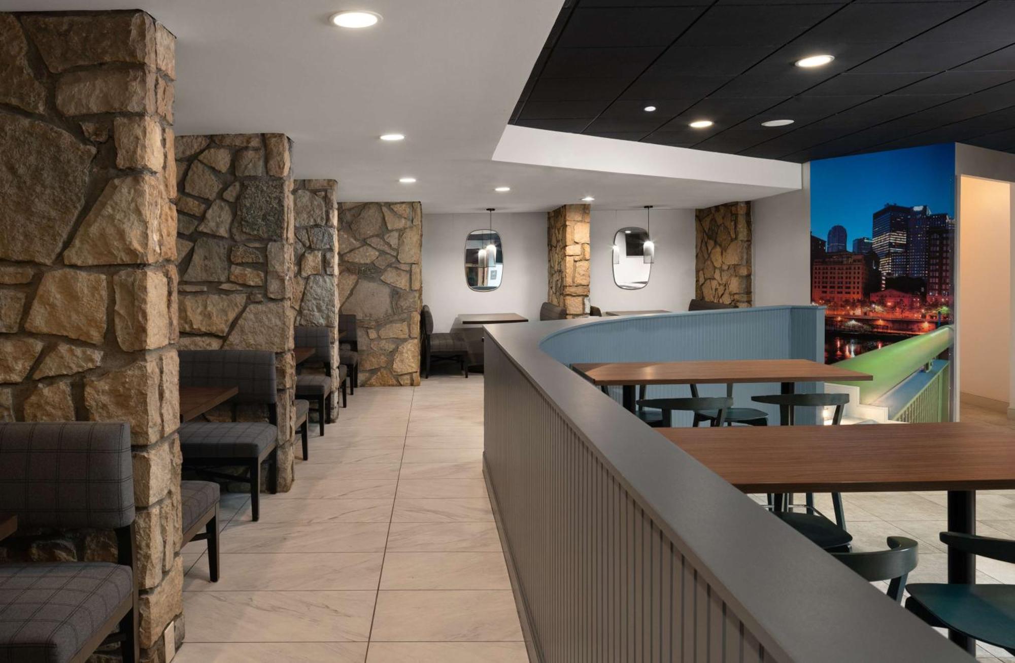 Hotel Doubletree By Hilton Pittsburgh Airport Moon Township Esterno foto