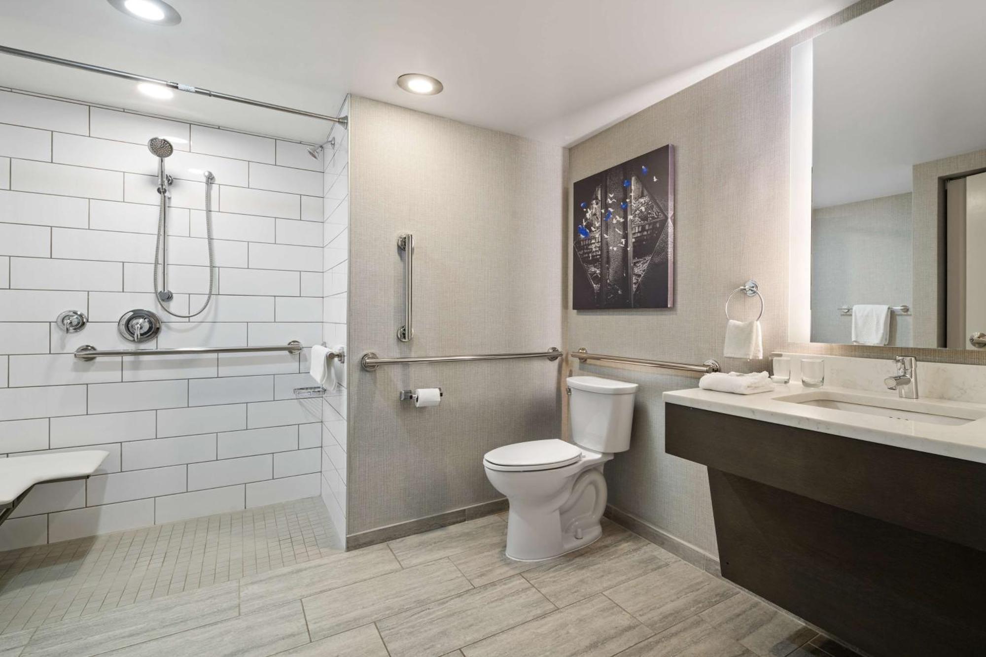 Hotel Doubletree By Hilton Pittsburgh Airport Moon Township Esterno foto